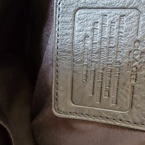 Beautiful COACH bag EUC - Picture 4 of 15